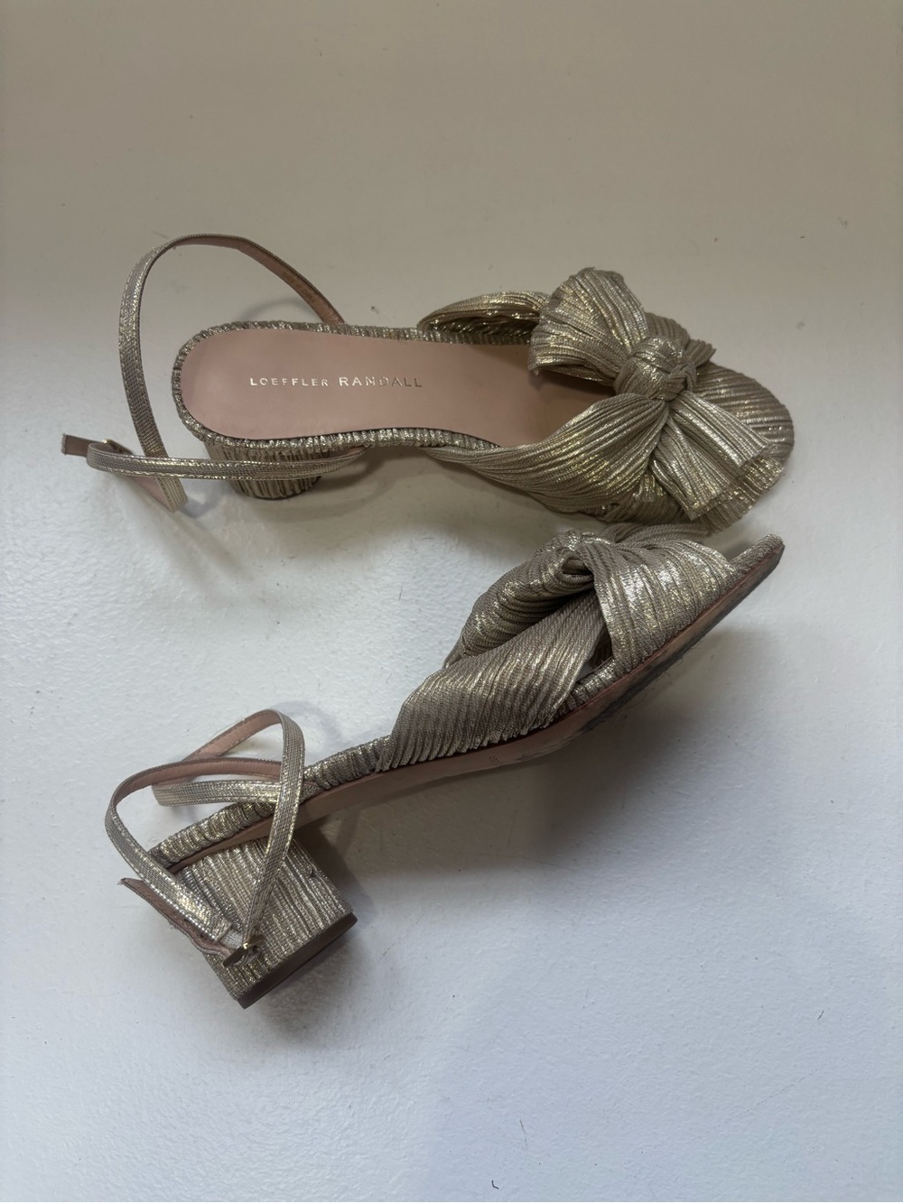 Loeffler Randall Dahlia pleated knot bow low heels in gold foil size 8